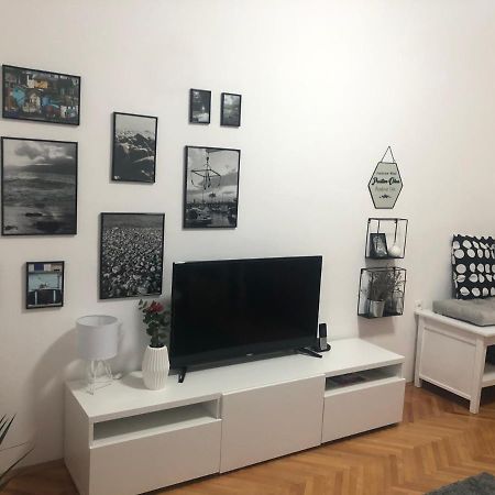 La Madre Apartment Rijeka Luaran gambar